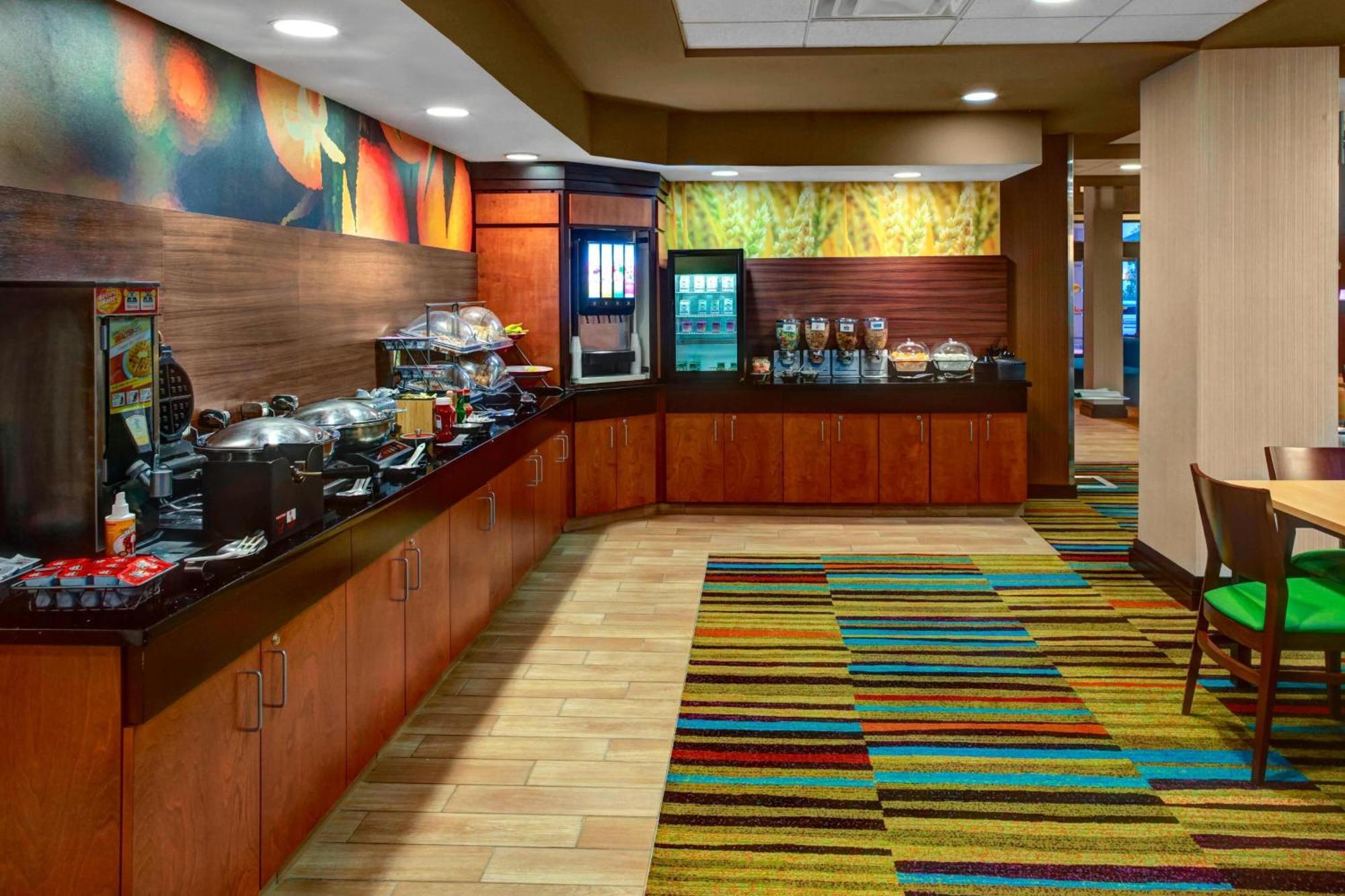 Fairfield Inn & Suites By Marriott Anniston Oxford Exterior foto
